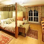 Pod Jasany Hotel