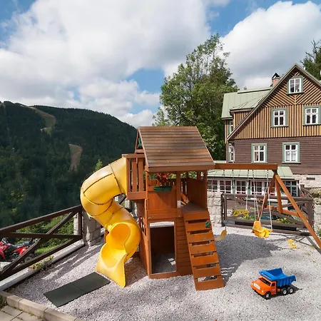 Otel Pod Jasany Špindlerŭv Mlýn